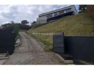 Casa de 3 alcobas en venta en Alto De Las Palmas, Envigado, 360 m² · foto 18 de 19