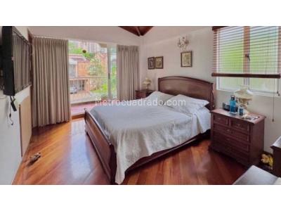 Casa de 3 alcobas en venta en El Escobero, Envigado, 180 m² · foto 19 de 20