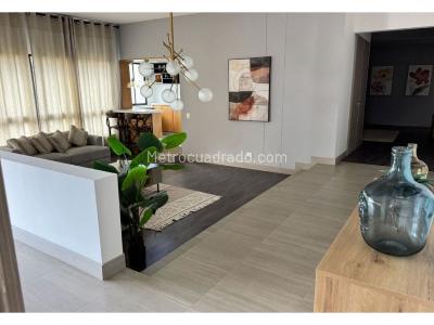 Apartamento de 3 alcobas en venta en El Poblado, Medellín, 277 m² · foto 11 de 20