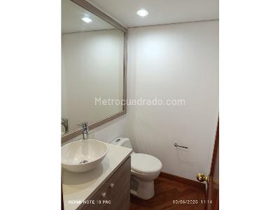 Apartamento de 3 alcobas en venta en Laureles, Medellín, 162 m² · foto 4 de 12