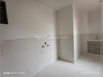 Apartamento de 3 alcobas en venta en Laureles, Medellín, 162 m² · foto 7 de 12