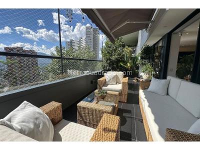 Apartamento de 2 alcobas en venta en Los Balsos, Medellín, 84 m² · foto 4 de 18