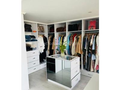 Apartamento de 2 alcobas en venta en El Poblado, Medellín, 130 m² · foto 14 de 20