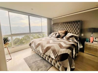 Apartamento de 2 alcobas en venta en El Poblado, Medellín, 130 m² · foto 19 de 20