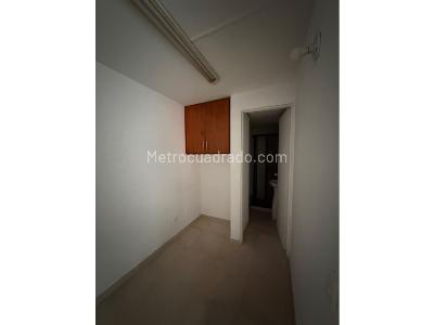 Apartamento de 3 alcobas en venta en Laureles, Medellín, 143 m² · foto 11 de 16