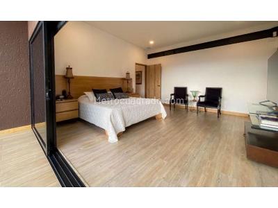 Casa de 3 alcobas en venta en El Poblado, Medellín, 375 m² · foto 7 de 20