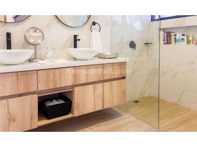 Casa de 3 alcobas en venta en El Poblado, Medellín, 375 m² · foto 20 de 20