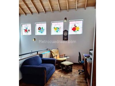 Casa de 3 alcobas en venta en El Poblado, Medellín, 355 m² · foto 11 de 20