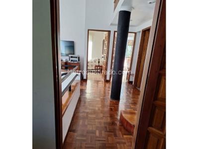 Casa de 3 alcobas en venta en El Poblado, Medellín, 355 m² · foto 17 de 20