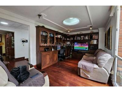 Casa de 5 alcobas en venta en El Poblado, Medellín, 400 m² · foto 4 de 20
