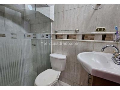 Casa de 5 alcobas en venta en El Poblado, Medellín, 400 m² · foto 10 de 20