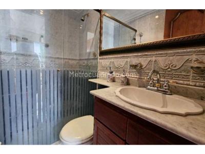 Casa de 5 alcobas en venta en El Poblado, Medellín, 400 m² · foto 13 de 20