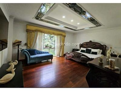 Casa de 5 alcobas en venta en El Poblado, Medellín, 400 m² · foto 19 de 20