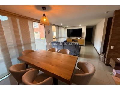 Apartamento de 3 alcobas en venta en El Poblado, Medellín, 112 m² · foto 3 de 13
