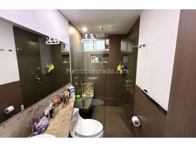 Apartamento de 3 alcobas en venta en El Poblado, Medellín, 112 m² · foto 8 de 13