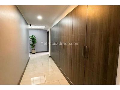 Apartamento de 5 alcobas en venta en El Poblado, Medellín, 287 m² · foto 8 de 20