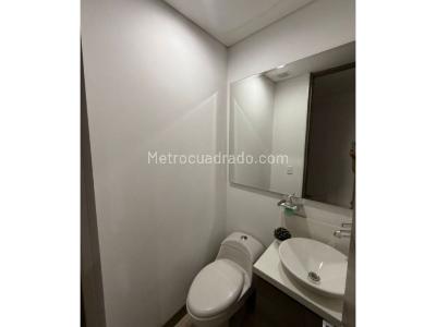 Apartamento en venta en El Poblado, Medellín · foto 3 de 20