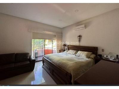 Casa de 5 alcobas en venta en El Poblado, Medellín, 425 m² · foto 11 de 20
