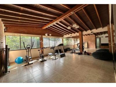 Casa de 5 alcobas en venta en El Poblado, Medellín, 425 m² · foto 18 de 20