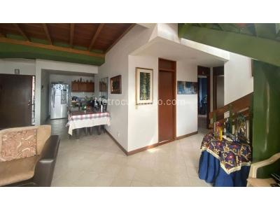 Apartamento en venta en Loma Del Indio, Medellín · foto 2 de 20