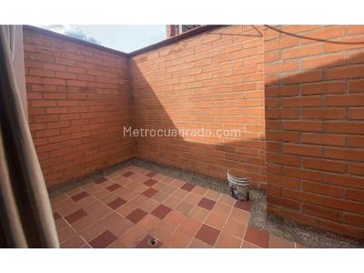 Apartamento en venta en Loma Del Indio, Medellín · foto 6 de 20