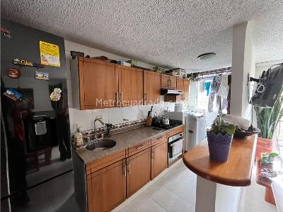 Apartamento en venta en Rodeo Alto, Medellín · foto 4 de 20