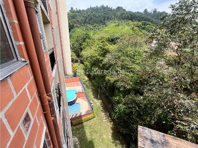 Apartamento en venta en Rodeo Alto, Medellín · foto 8 de 20