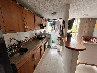 Apartamento en venta en Rodeo Alto, Medellín · foto 10 de 20