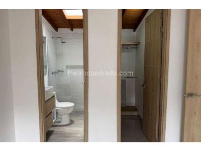 Casa de 3 alcobas en venta en La Mota, Medellín, 148 m² · foto 14 de 20
