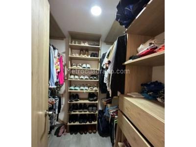 Apartamento de 5 alcobas en venta en El Poblado, Medellín, 160 m² · foto 4 de 11