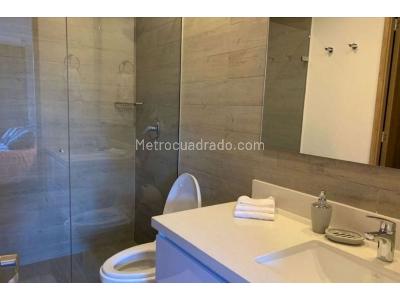 Apartaestudio en venta en El Poblado, Medellín, 63 m² · foto 9 de 9