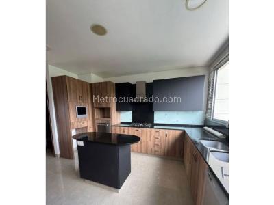 Apartamento en venta en Los Balsos, Medellín · foto 2 de 20