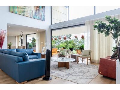 Casa de 5 alcobas en venta en Los Balsos, Medellín, 428 m² · foto 5 de 20