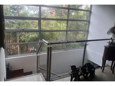 Casa de 3 alcobas en venta en Loma El Atravesado, Envigado, 286 m² · foto 10 de 10