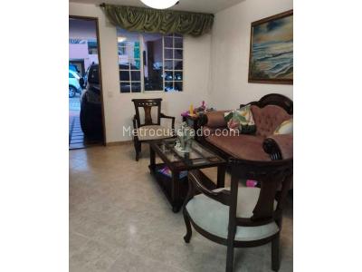 Casa de 4 alcobas en venta en La Mota, Medellín, 156 m² · foto 4 de 20