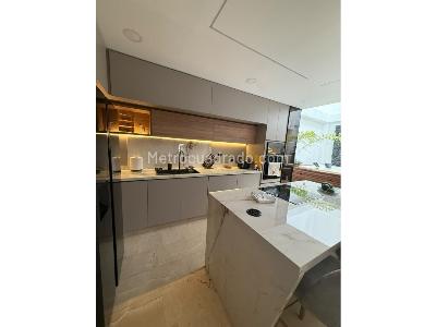 Casa de 2 alcobas en venta en Colombia / Antioquia / Sabaneta, Sabaneta, 254 m² · foto 6 de 20