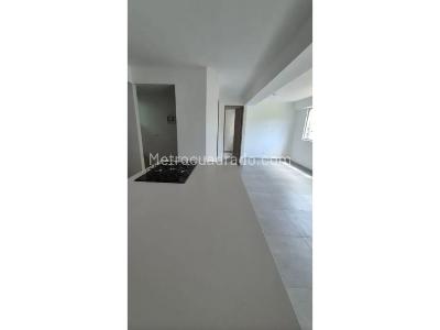 Apartamento de 1 alcoba en venta en Madera, Bello, 40 m² · foto 9 de 12