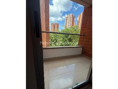 Apartamento en venta en El Esmeraldal, Envigado · foto 4 de 17