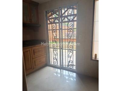 Casa de 5 alcobas en venta en Los Bernal, Medellín, 180 m² · foto 7 de 20