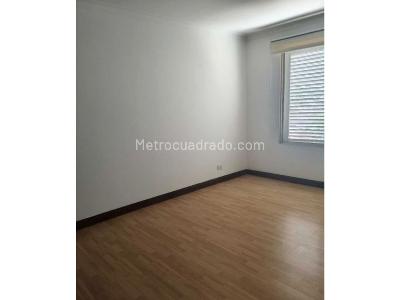 Casa de 5 alcobas en venta en Los Bernal, Medellín, 180 m² · foto 17 de 20