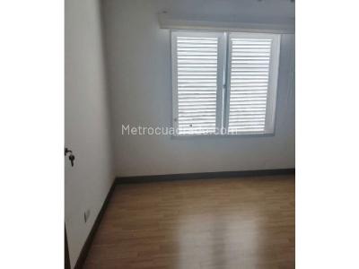 Casa de 5 alcobas en venta en Los Bernal, Medellín, 180 m² · foto 19 de 20