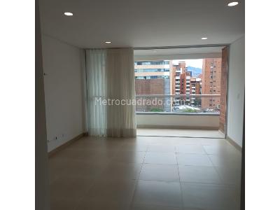 Apartamento en venta en Laureles, Medellín · foto 8 de 12