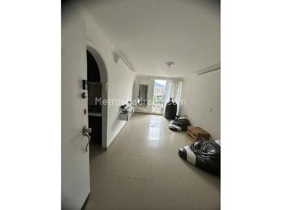 Apartamento en venta en La Mota, Medellín · foto 3 de 9