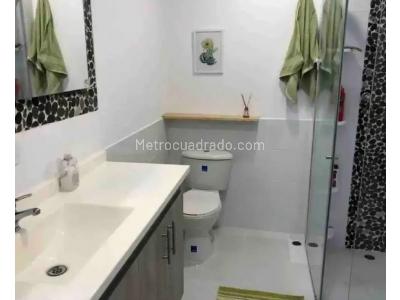 Apartamento de 3 alcobas en venta en Niquia, Bello, 90 m² · foto 12 de 19