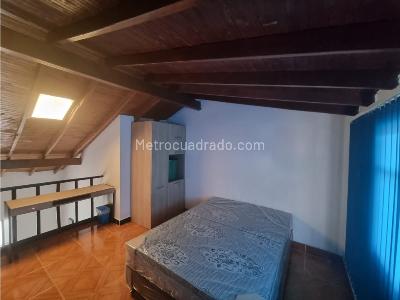 Casa de 4 alcobas en venta en Laureles, Medellín, 102 m² · foto 5 de 20