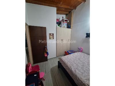 Casa de 4 alcobas en venta en Laureles, Medellín, 102 m² · foto 20 de 20