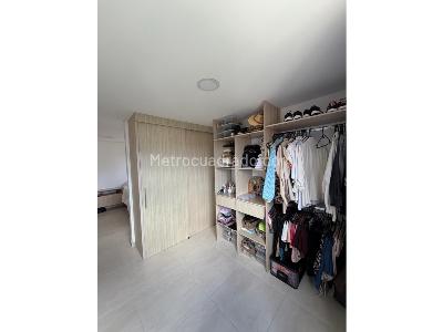Apartamento en venta en Ditaires, Itagüí · foto 10 de 18