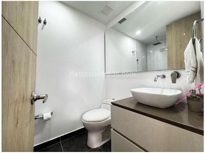 Apartamento en venta en Esmeraldal, Envigado · foto 8 de 12