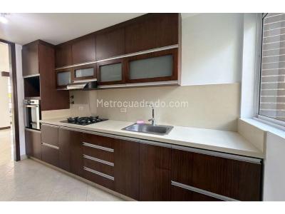 Apartamento de 3 alcobas en venta en Villa Carlota, Medellín, 134 m² · foto 14 de 15