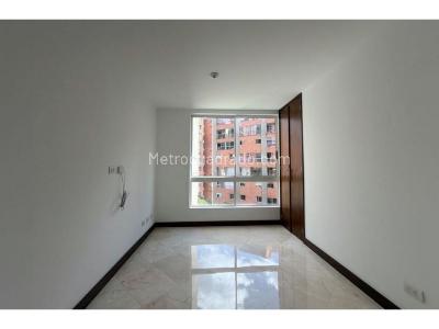 Apartamento de 3 alcobas en venta en Villa Carlota, Medellín, 134 m² · foto 15 de 15